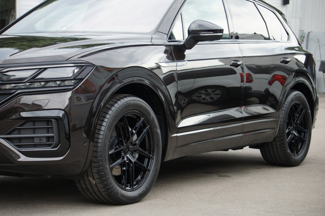 Ковані диски на Audi Q7 Volkswagen Touareg