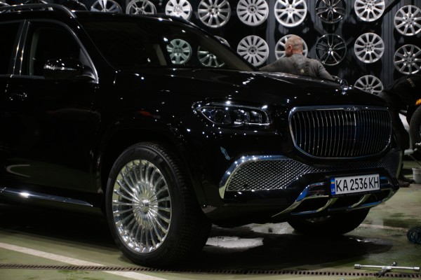 Ковані диски R22 на Mercedes Maybach GLS