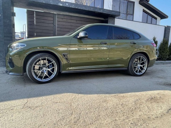 Кованые диски BMW X4 M Competition R21 разноширокие