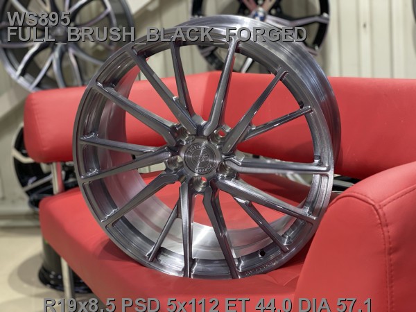 Кованые диски Skoda Superb R19 A8 volkswagen passat b8