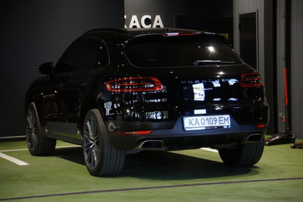 Литі диски R21 Porsche Macan